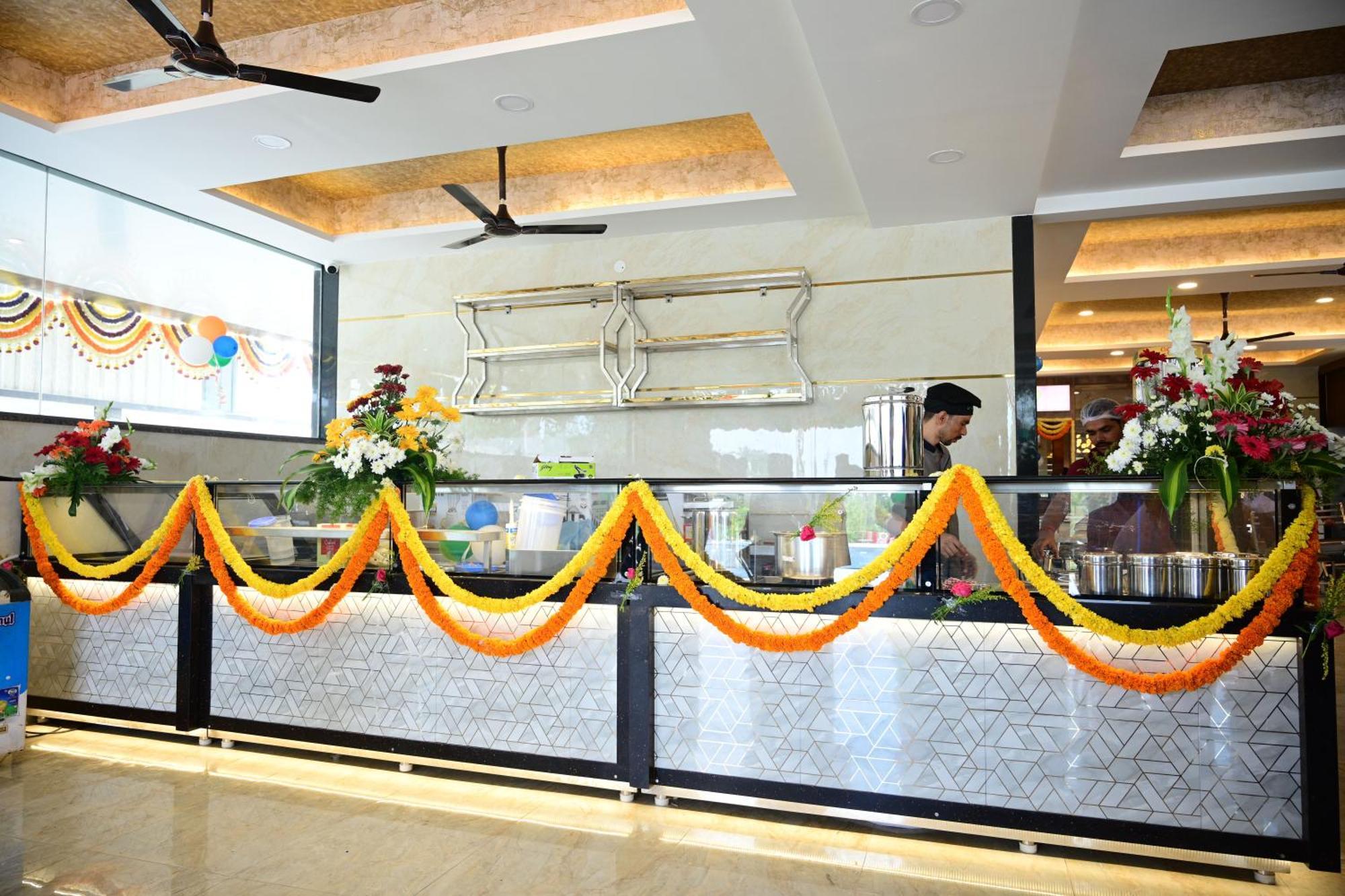 Hotel Dwaraka Kaglipur 외부 사진